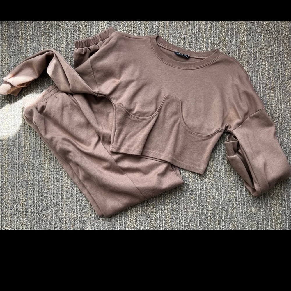 SHEIN Sweat set